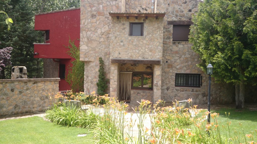 Casa Rural EL RINCÓN DEL VENERO en Navaluenga, Ávila ...